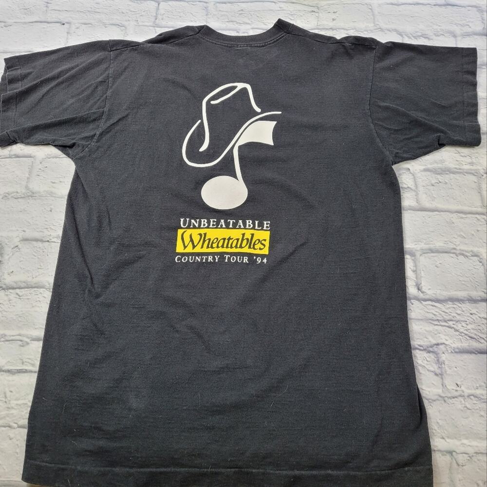 Vintage Unbeatable Wheatables Country Tour '94 Black Graphic T-shirt size Large